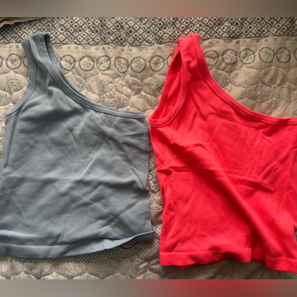 Asymmetrical Blue and Pink Sleeveless Tank Tops